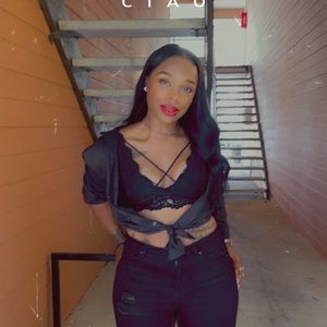 Meet your Posher, Robin